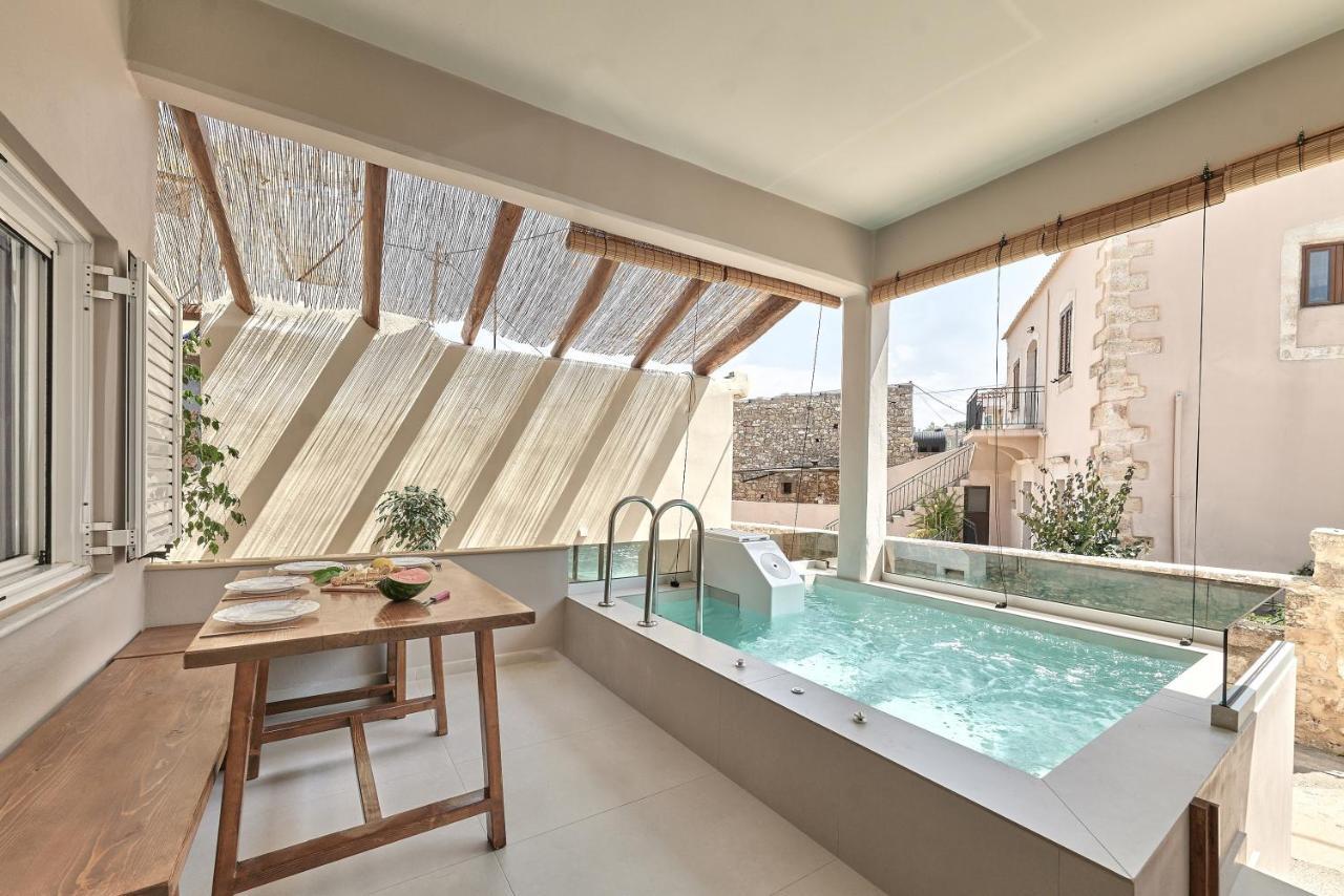 2 Bedroom Villa With Heated Swimming Pool-Spa Whirlpool-Bbq! Melidhonion  ภายนอก รูปภาพ