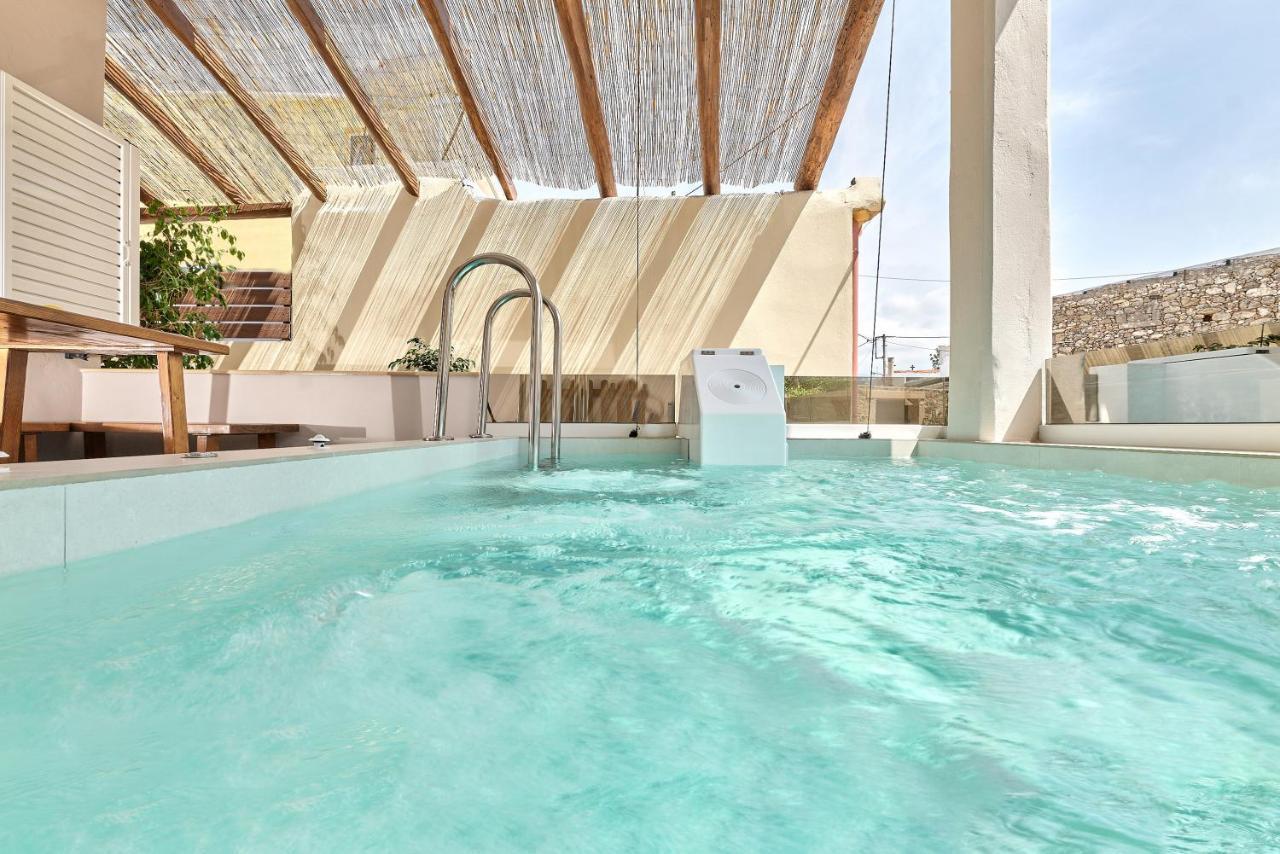 2 Bedroom Villa With Heated Swimming Pool-Spa Whirlpool-Bbq! Melidhonion  ภายนอก รูปภาพ